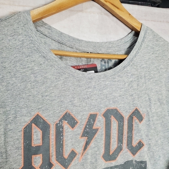 New ACDC Highway To Hell '79 Gray Graphic Band Short Sleeve T-shirt Size XL - Picture 4 of 9